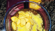 Sopa de lentilha com costelinha de porco defumada