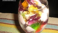 Gelatina colorida em cubinhos (super fácil e prática)