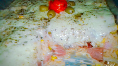 Arroz de forno com bacon e calabresa