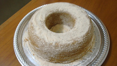 Bolo de banana de farinha de rosca
