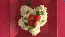 Risoto cremoso de frango com queijo