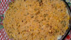 Risoto delicioso de frango com bacon ao Forno