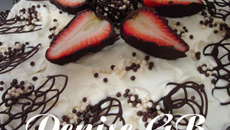 Torta de Chantilly com Morangos