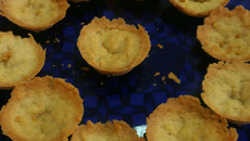 Tortinhas de brigadeiro com creme de limão