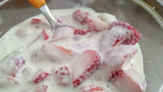 Morango com creme de leite