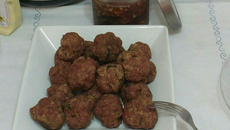 Almôndegas rápidas ao forno