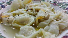 Capeleti in brodo à la George