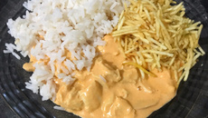 Estrogonofe de frango cremoso