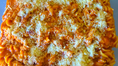 Macarrão de panela de pressão com creme de leite