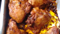 Coxa e sobrecoxa no forno