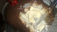 Panetone de chocolate gelado