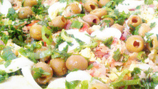 Salada de bacalhau à portuguesa