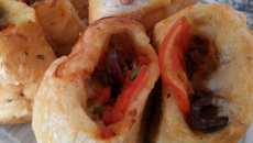 Pão francês recheado com patê