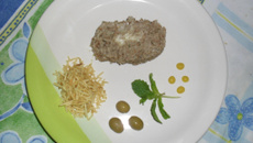 Rocambole de quibe fácil