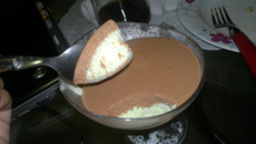 Mousse de limão coberto com mousse de chocolate