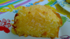 Bolo de aipim (mandioca)