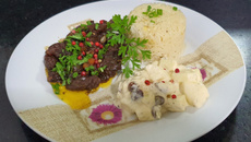 Carne ao Molho de Vinho