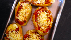 Batata recheada assada no microondas