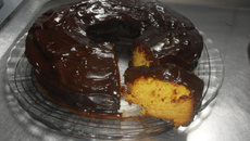 Bolo de cenoura sem ovos e com leite de soja