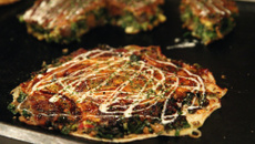 Okonomiyaki - Prato Típico de Osaka - Japão