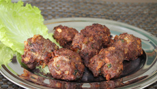 Bolinho de carne moída