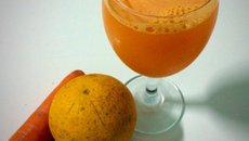Suco de laranja com cenoura