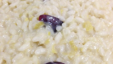 Risoto de limão siciliano com uvas