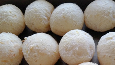 Pão de queijo supersimples
