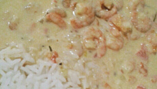 Camarão cremoso ao leite de coco