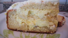 Bolo gelado de abacaxi