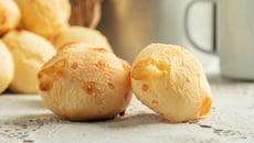 Pão de queijo 3 ingredientes