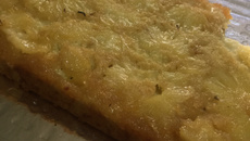 Bolo de Abacaxi Caramelado 