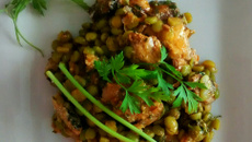 Sardinha com ervilha verde na manteiga