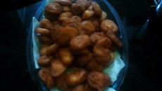 Beignets de Camarão