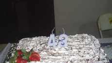 Bolo gelado de morangos