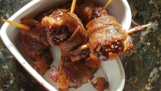 Petisco para o natal: tâmara com queijo e bacon