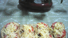 Bruschetta de tomate e manjericão