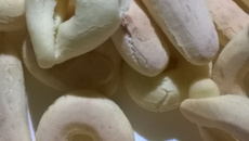 Bolinhos de polvilho assados