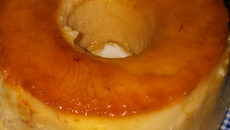 Pudim de leite condensado na pressão.