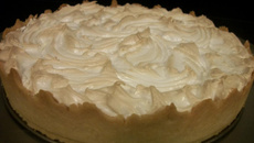 Torta de limão com cobertura de marshmallow