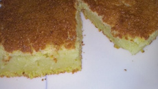 Bolo cremoso de fubá maravilhoso