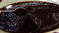 Bolo preguiça de chocolate