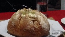 Fondue no pão italiano