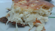 Torta de repolho com ricota temperada