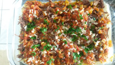 Purê de batata com carne (ponta de peito)