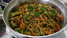 Yakissoba vegano da Ani