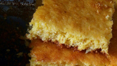 Bolo de milho saboroso e fácil