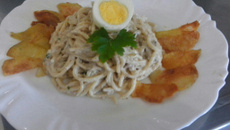 Macarrão com atum da Dedê