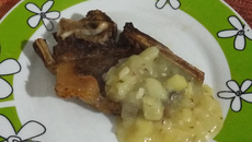 Molho de abacaxi para carnes