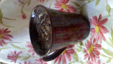 Cupcake de chocolate na caneca